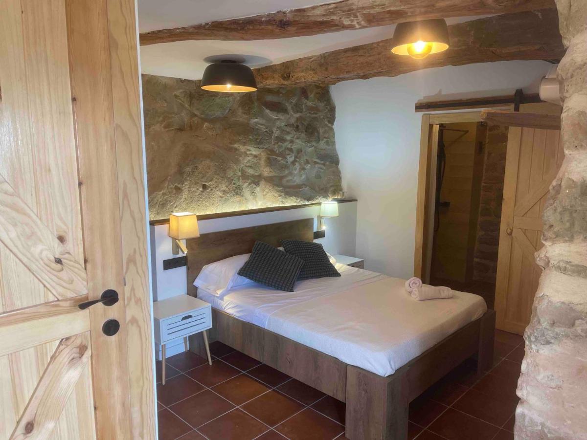 Castell De L'Aguda Hotel Tora de Riubregos Buitenkant foto